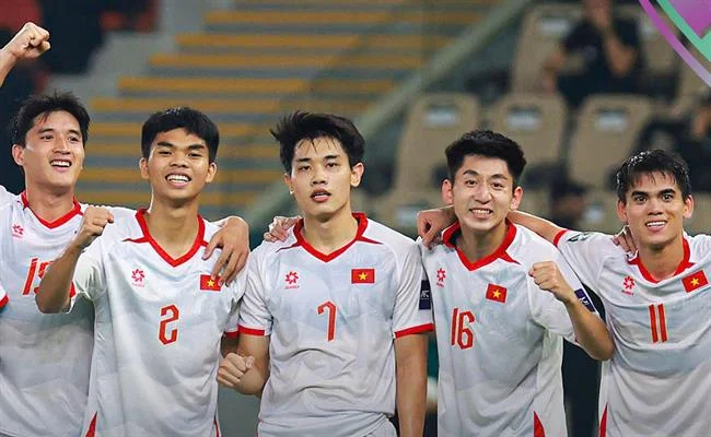 Hoa hồng cao hấp dẫn